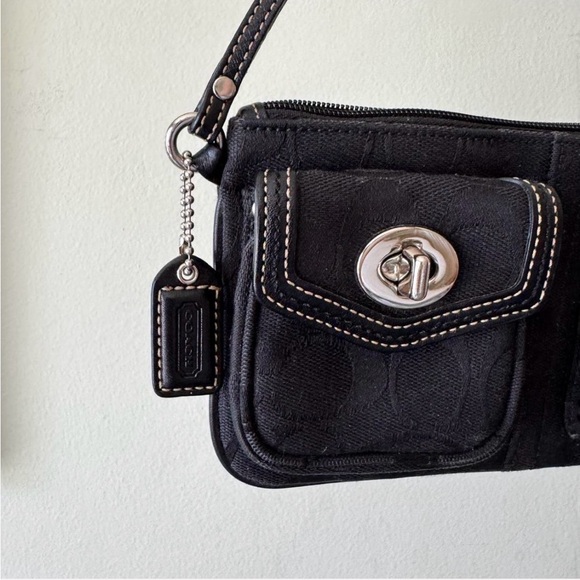Vintage Y2K Coach Black Signature Monogram Double Turnlock Wristlet - Picture 3 of 7